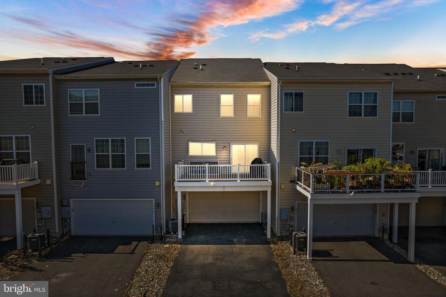 9044 Belo Gate Drive photo 44