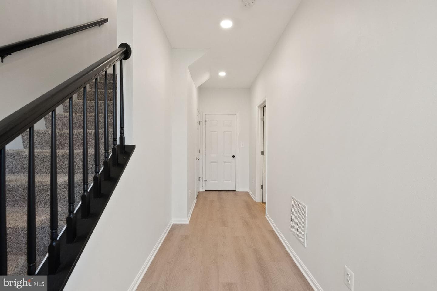9044 Belo Gate Drive photo 7