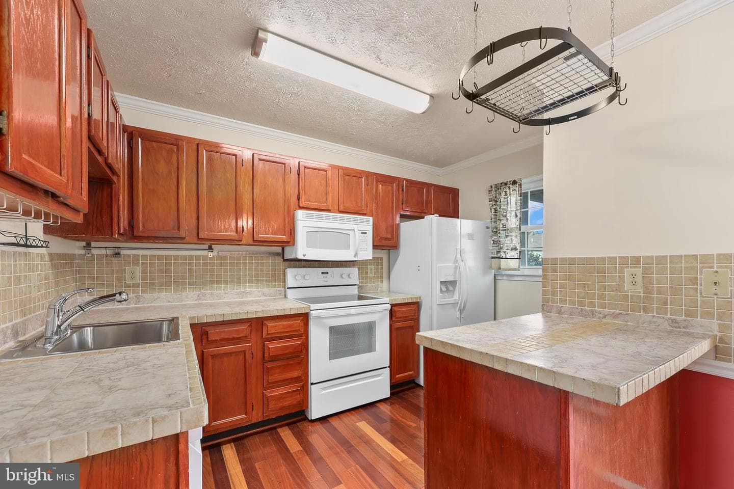 8646 Cartwright Court photo 10