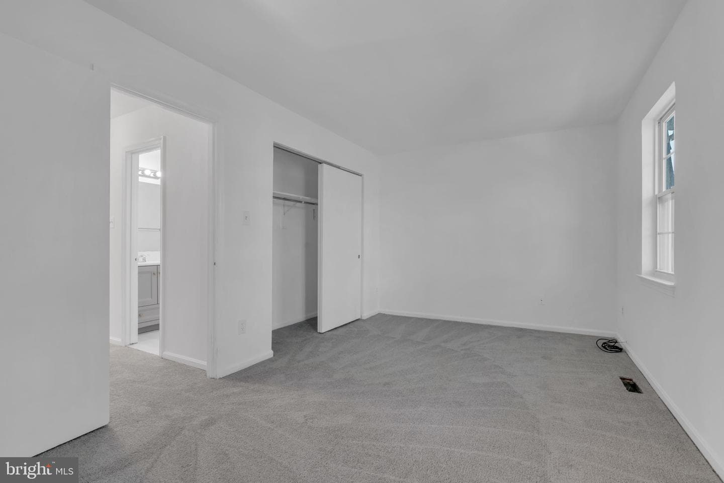 8625 Burnside Court photo 17