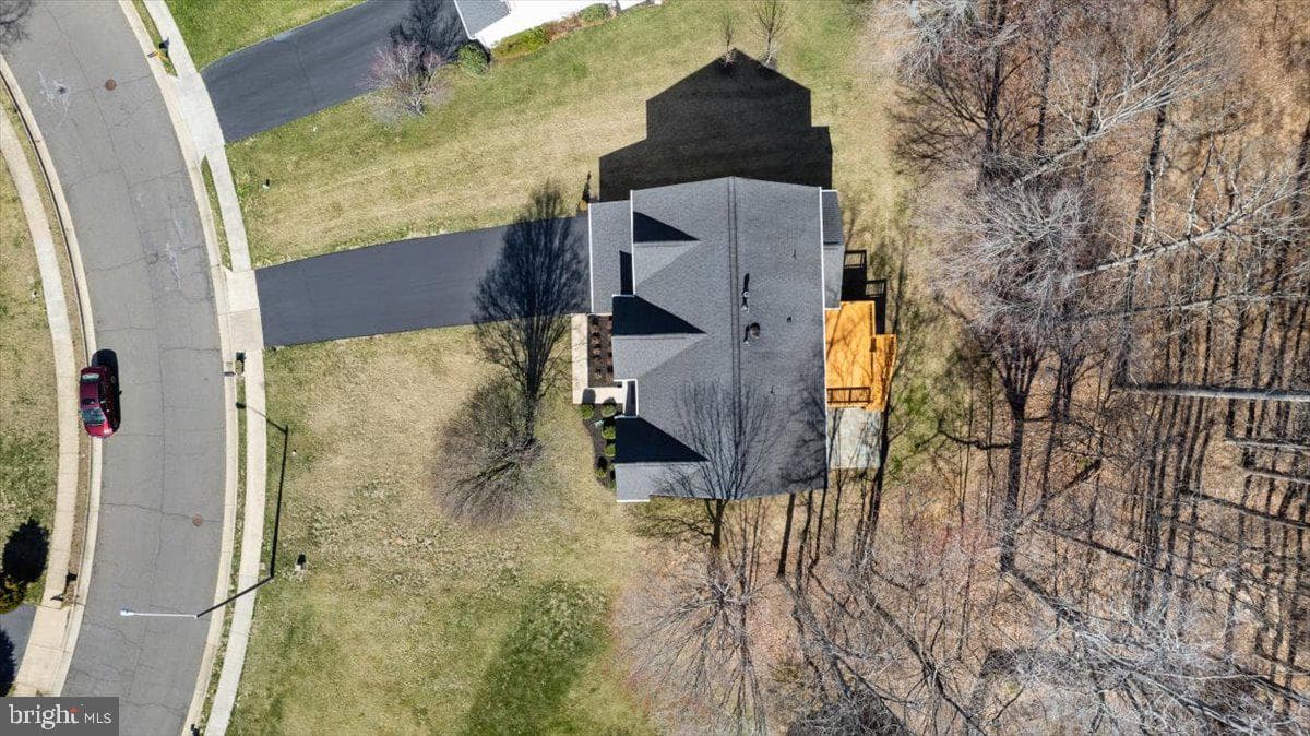 9306 Eagle Court photo 46