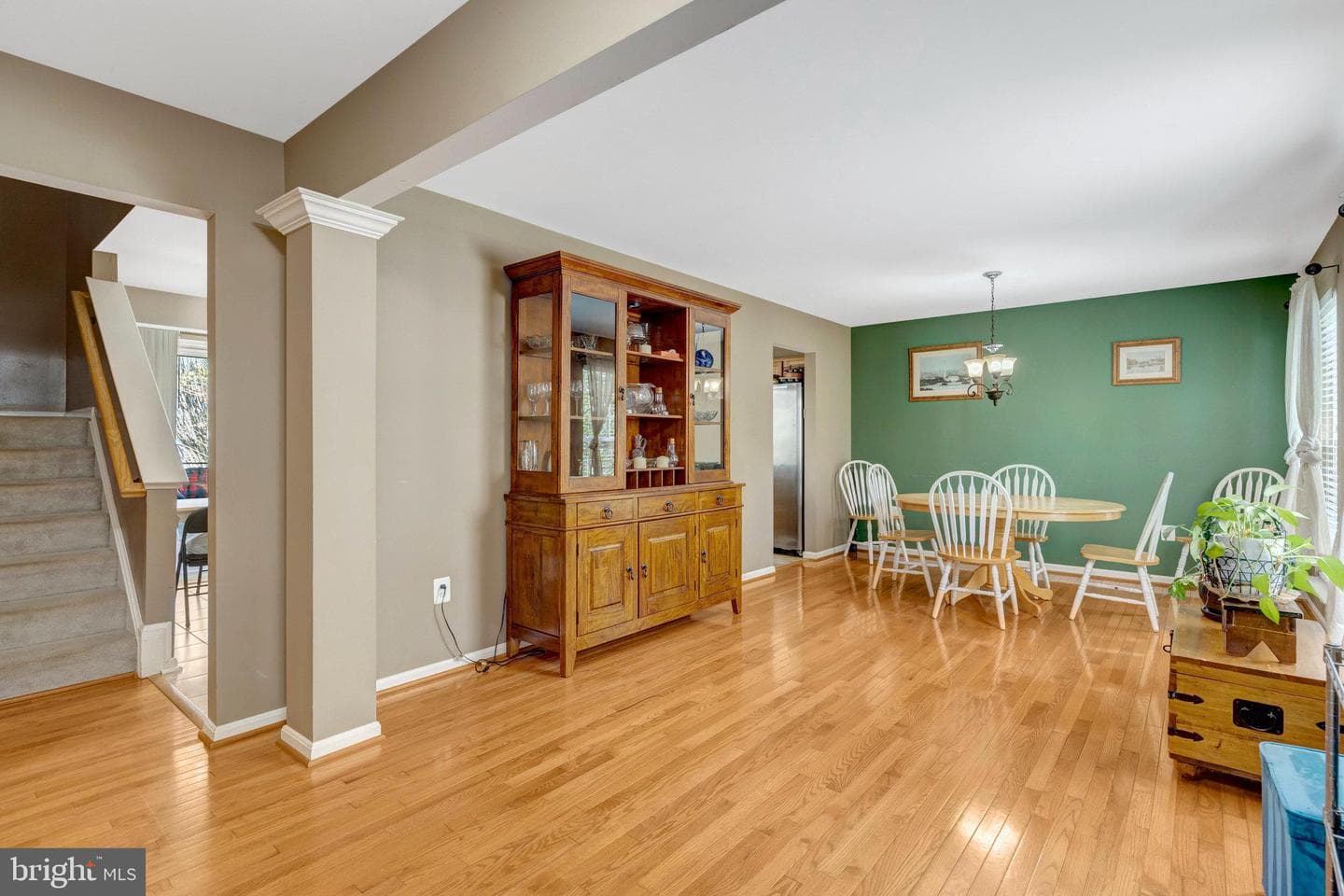 9303 Karen Court photo 2