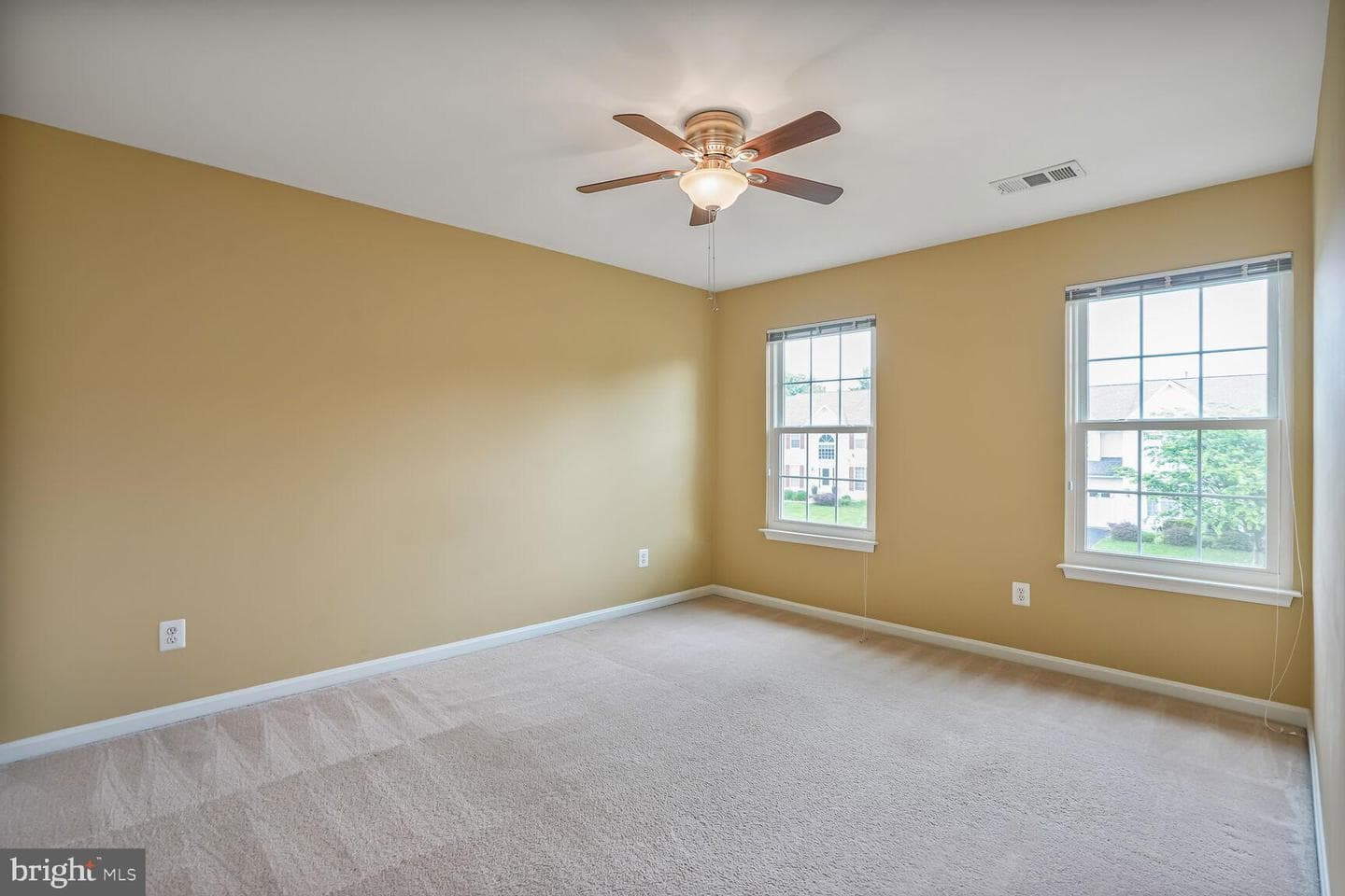 9306 E Carondelet Drive photo 16