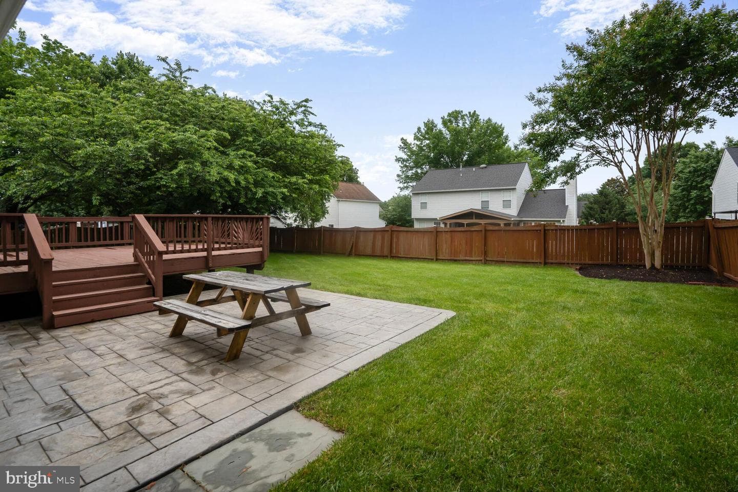 9306 E Carondelet Drive photo 2