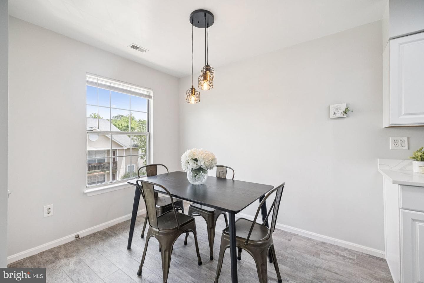 317 Moseby Court #b photo 5