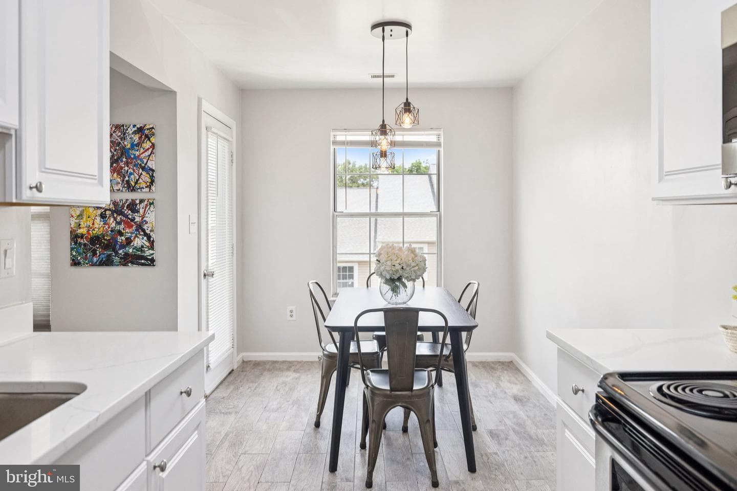 317 Moseby Court #b photo 9