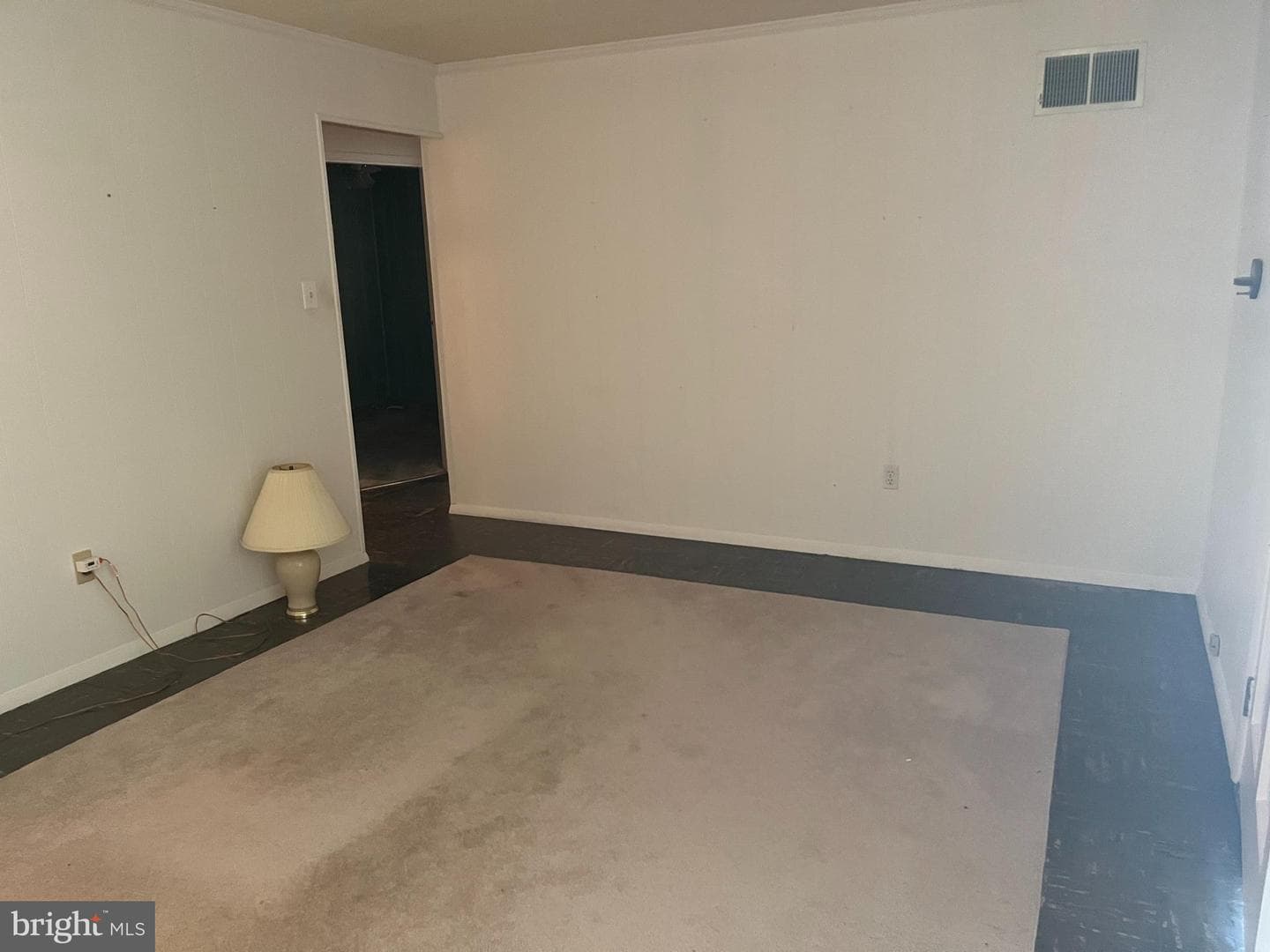 107 Forrest Street photo 2