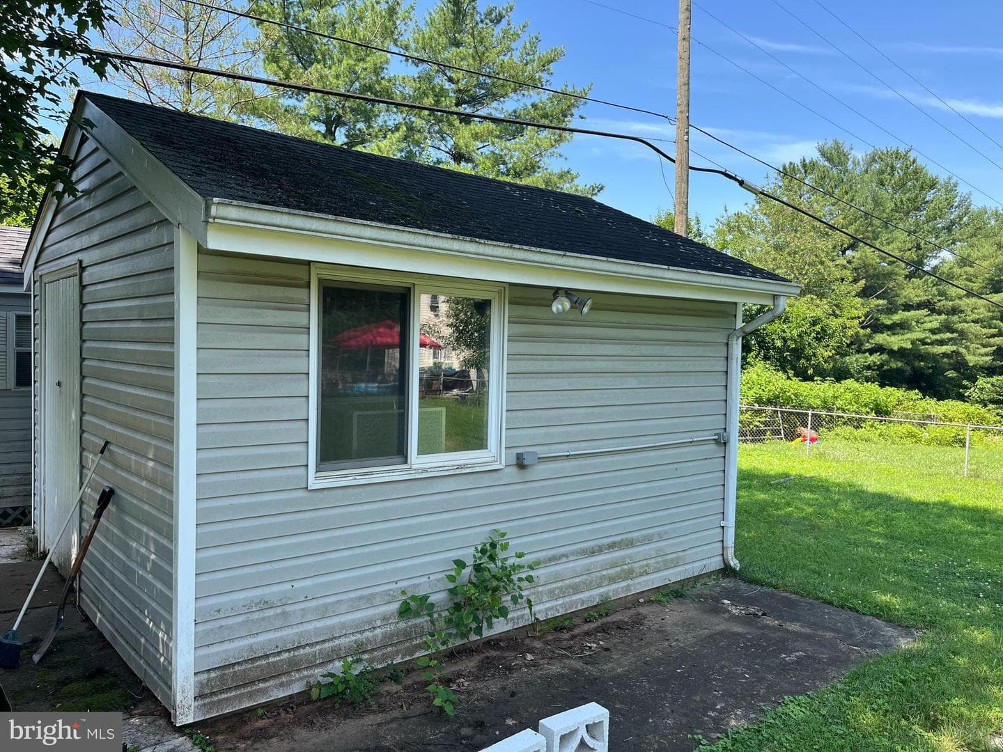107 Forrest Street photo 20