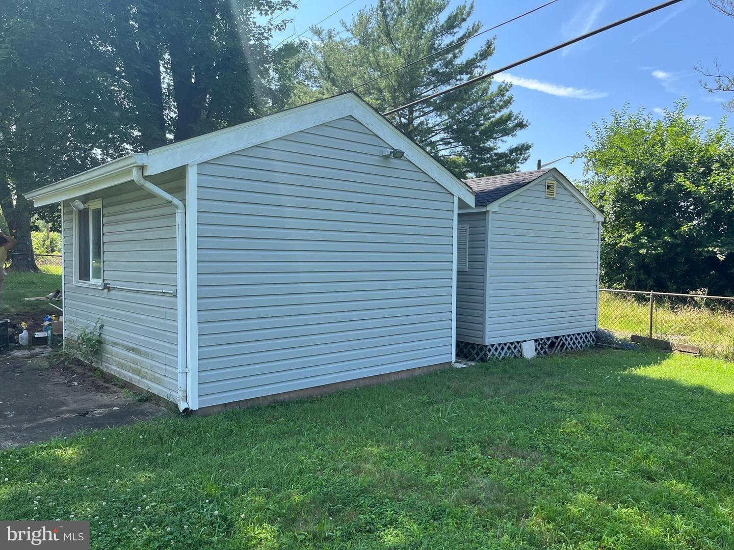 107 Forrest Street photo 21
