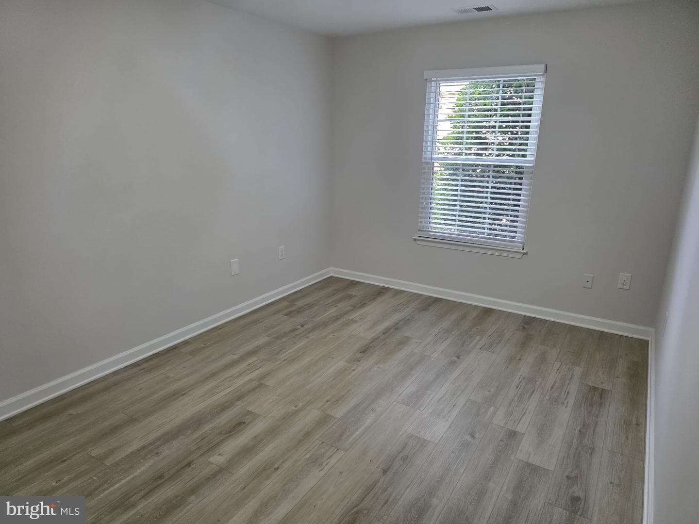 317 Moseby Court #d photo 14