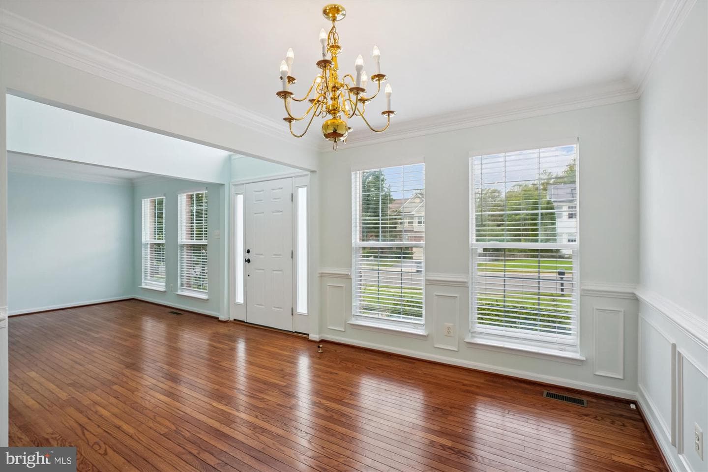 9183 Matthew Drive photo 10