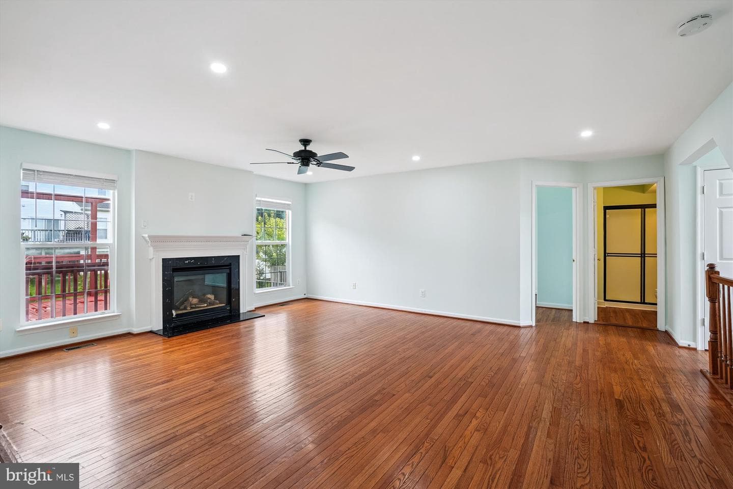 9183 Matthew Drive photo 12