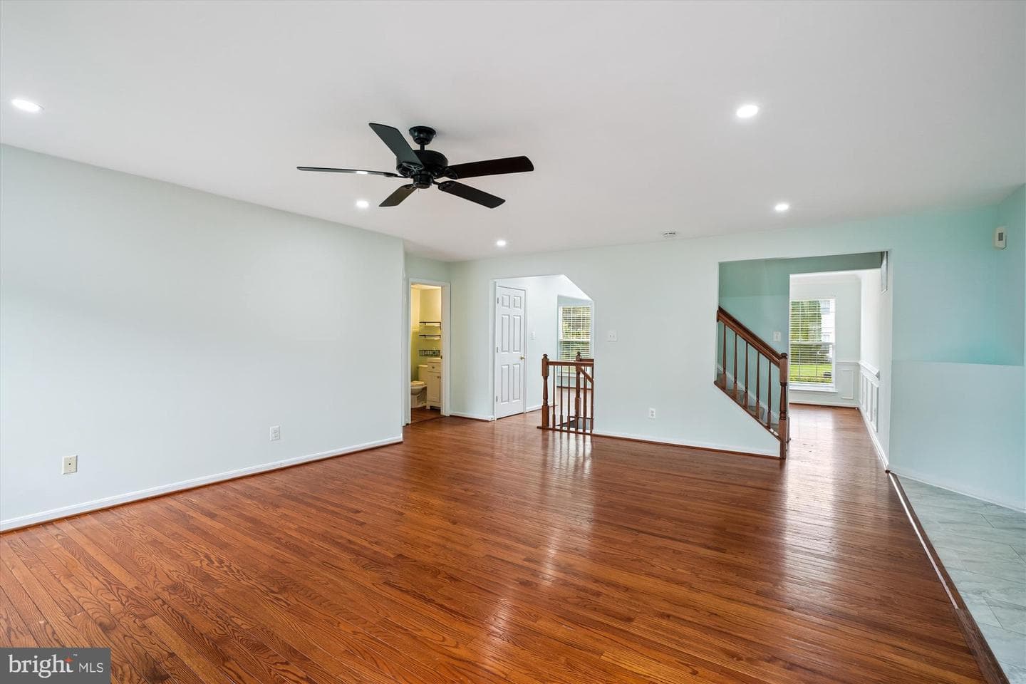 9183 Matthew Drive photo 13