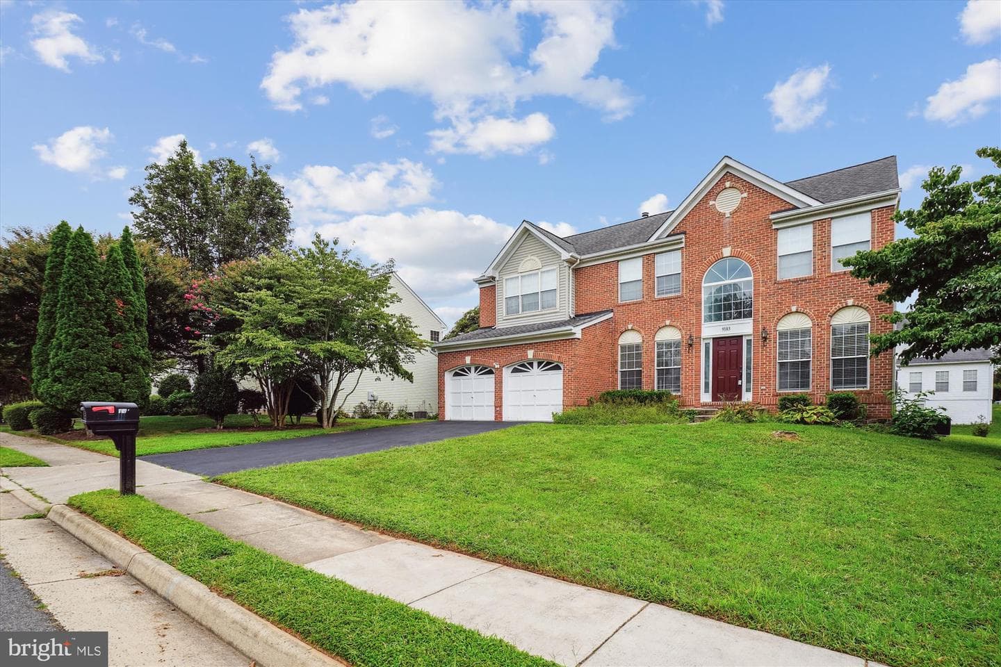 9183 Matthew Drive photo 3