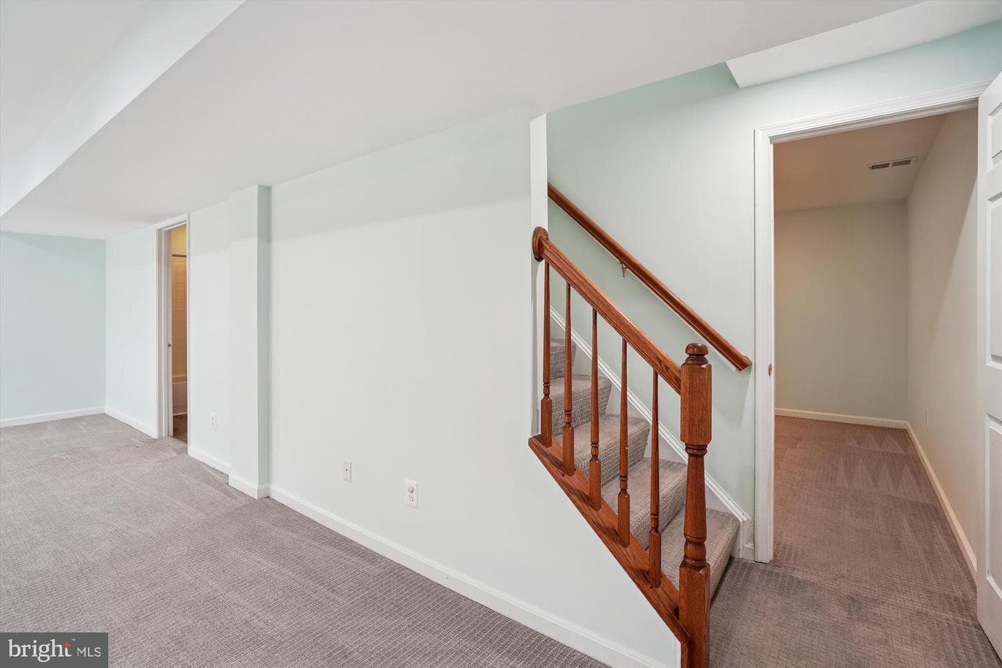 9183 Matthew Drive photo 40