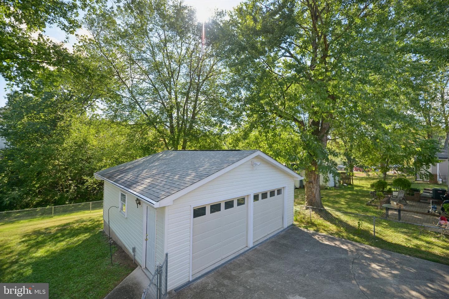 181 Cabbel Drive photo 50