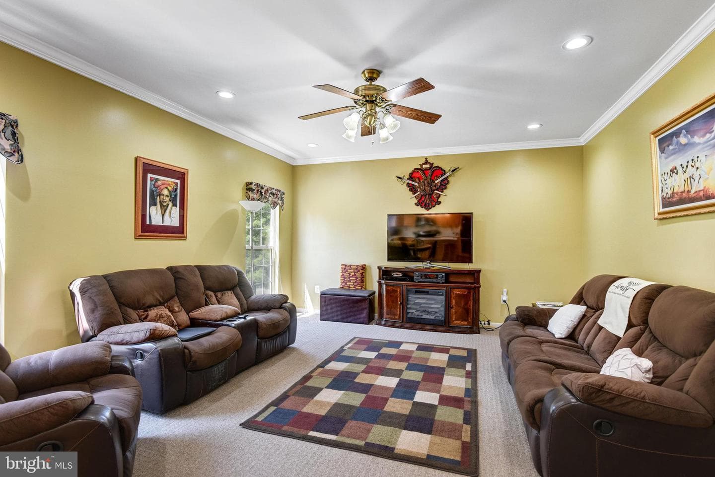 9234 Cynthia Street photo 12