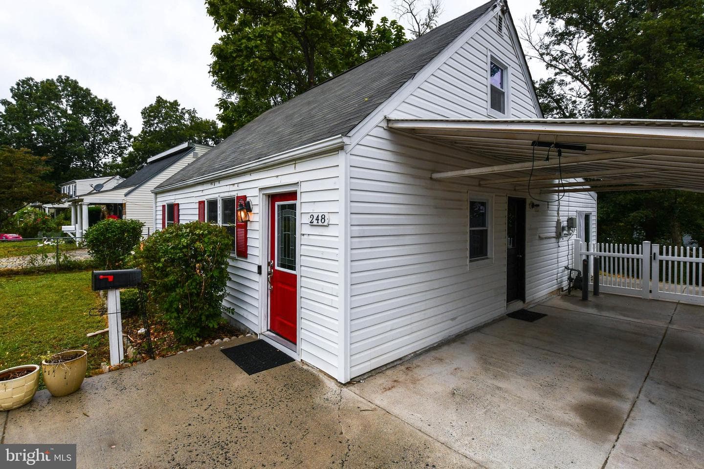 248 Manassas Drive photo 4