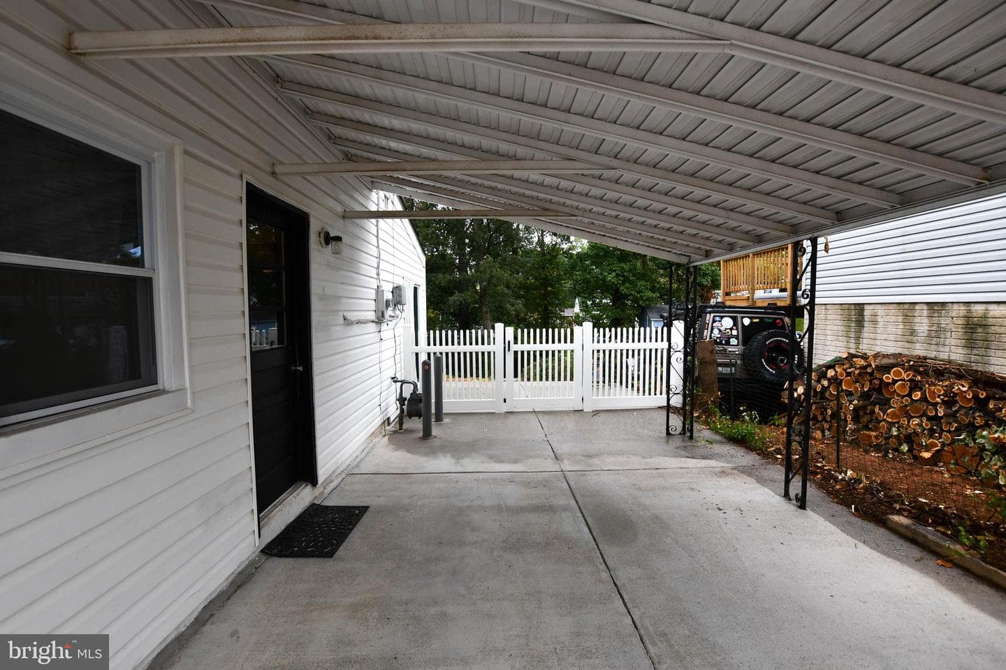 248 Manassas Drive photo 5