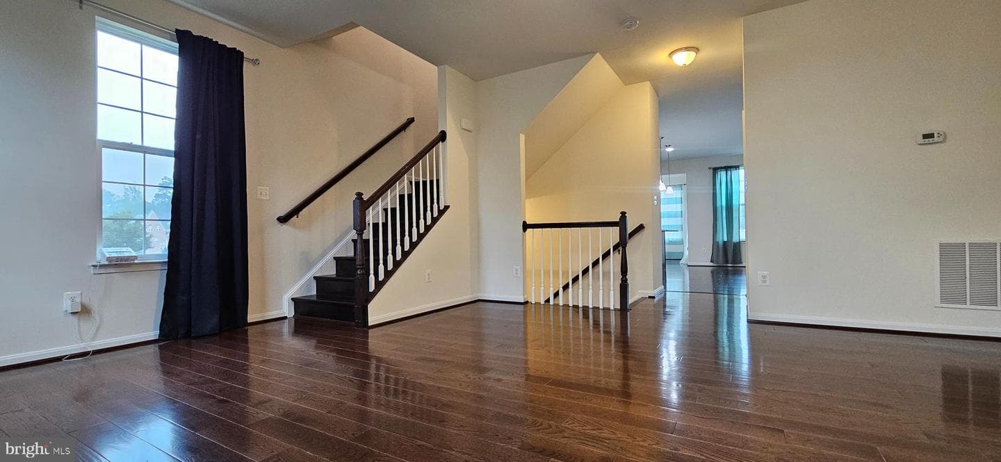 9010 Belo Gate Drive photo 10