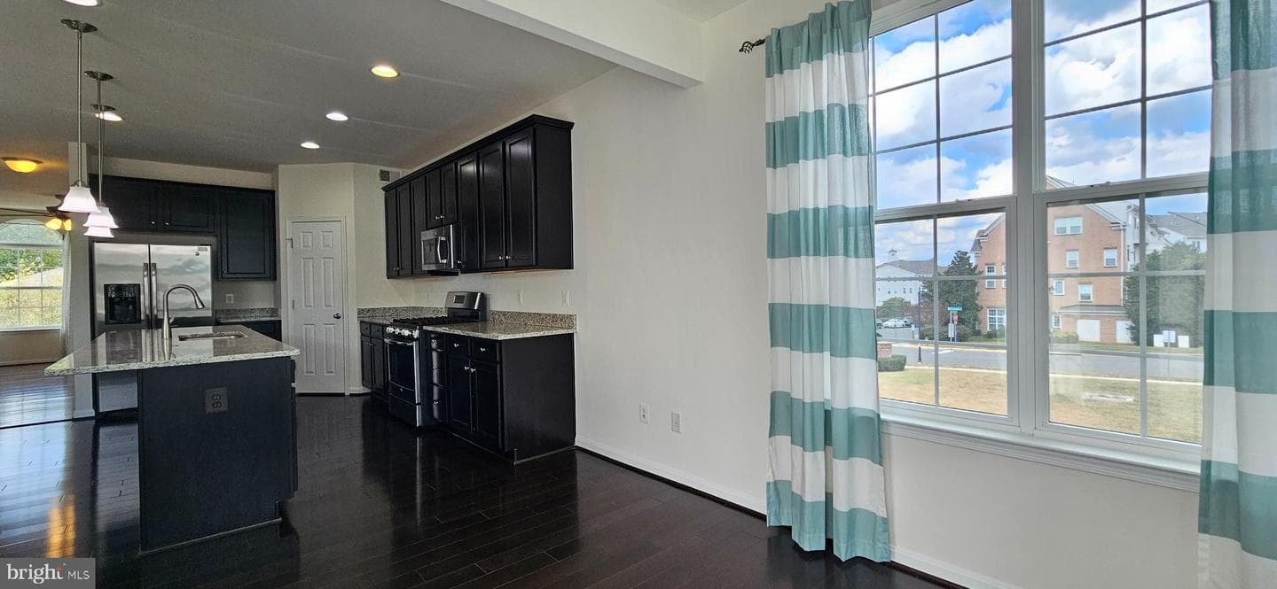 9010 Belo Gate Drive photo 15