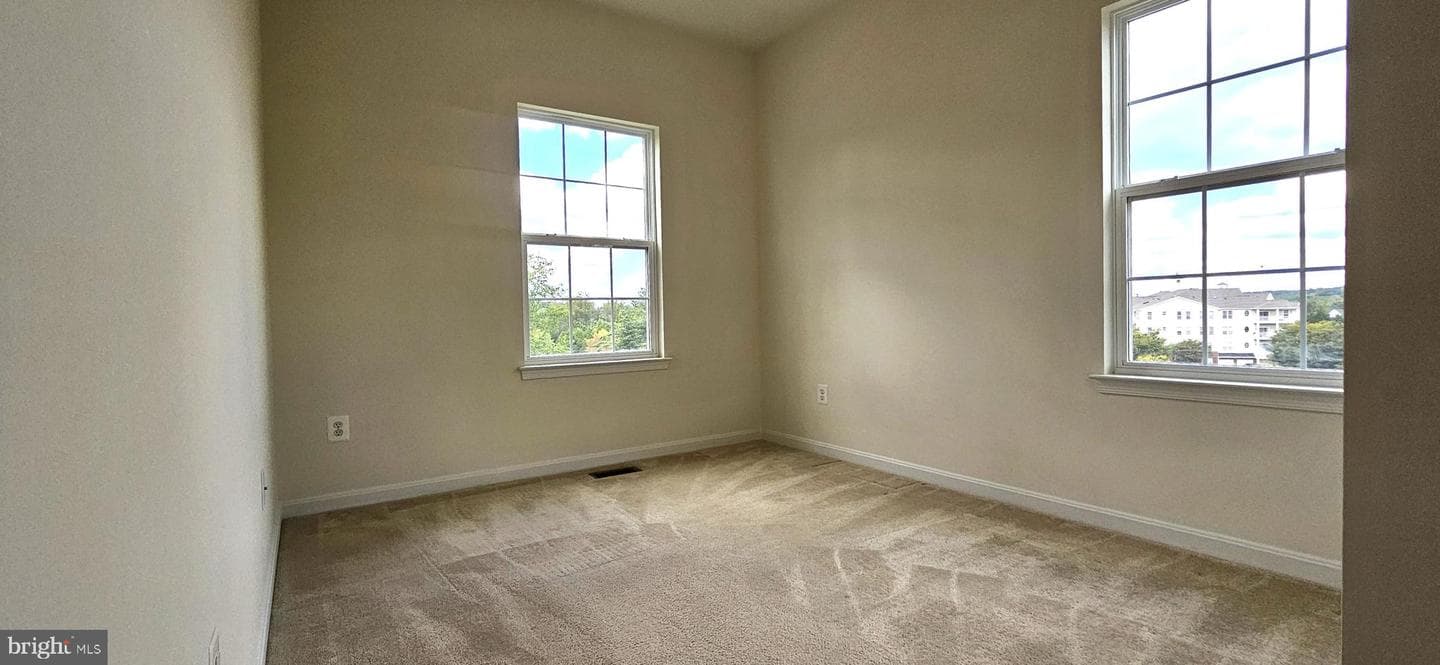 9010 Belo Gate Drive photo 33