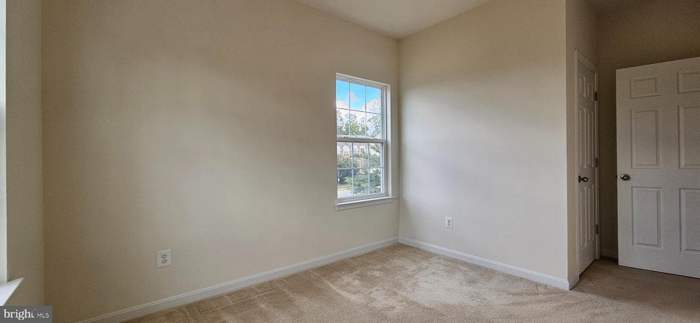 9010 Belo Gate Drive photo 34