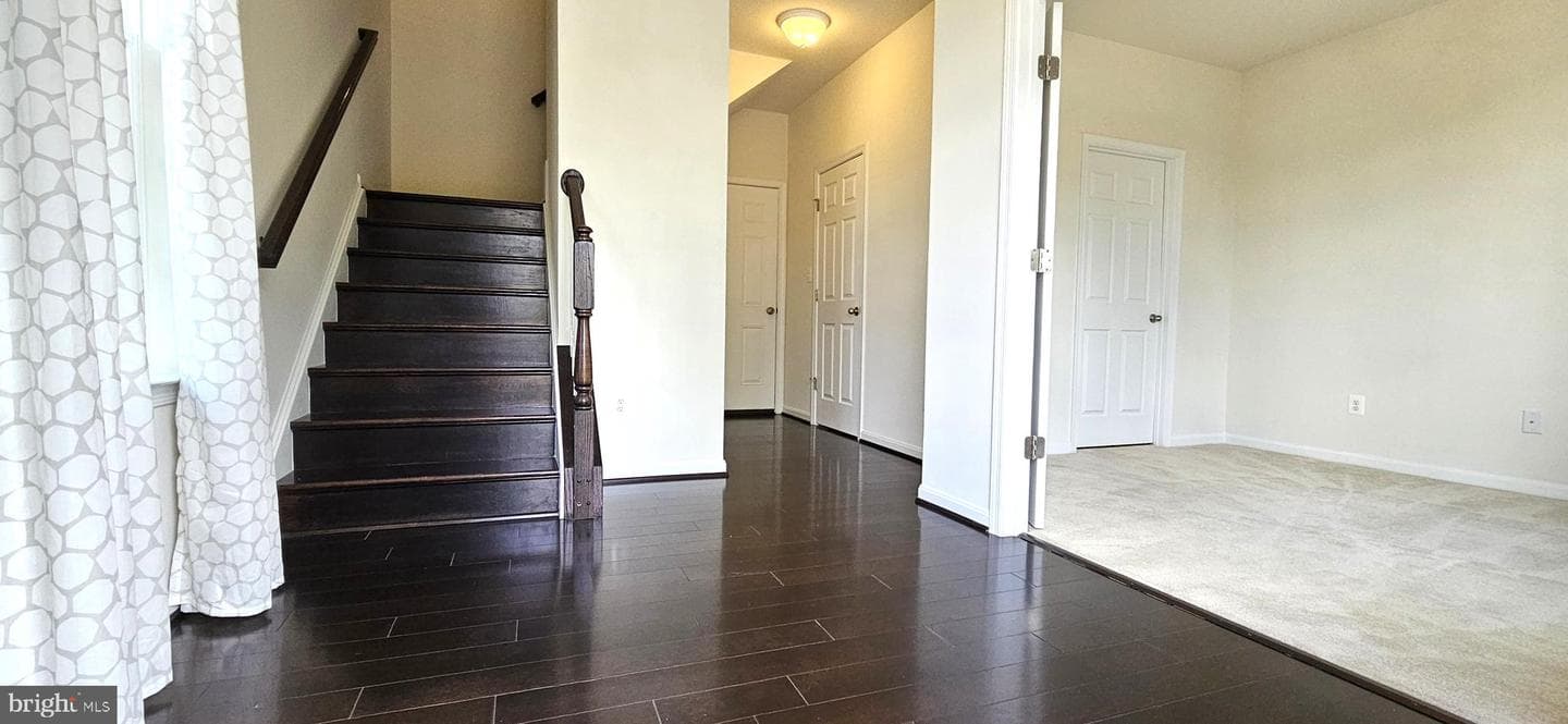 9010 Belo Gate Drive photo 7