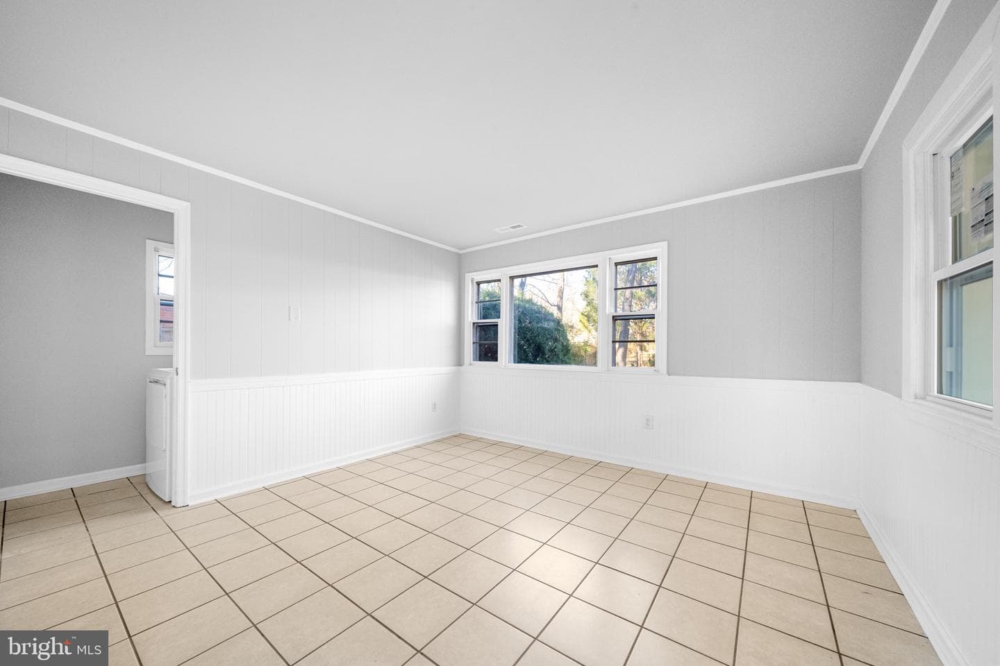 122 Holden Drive photo 15