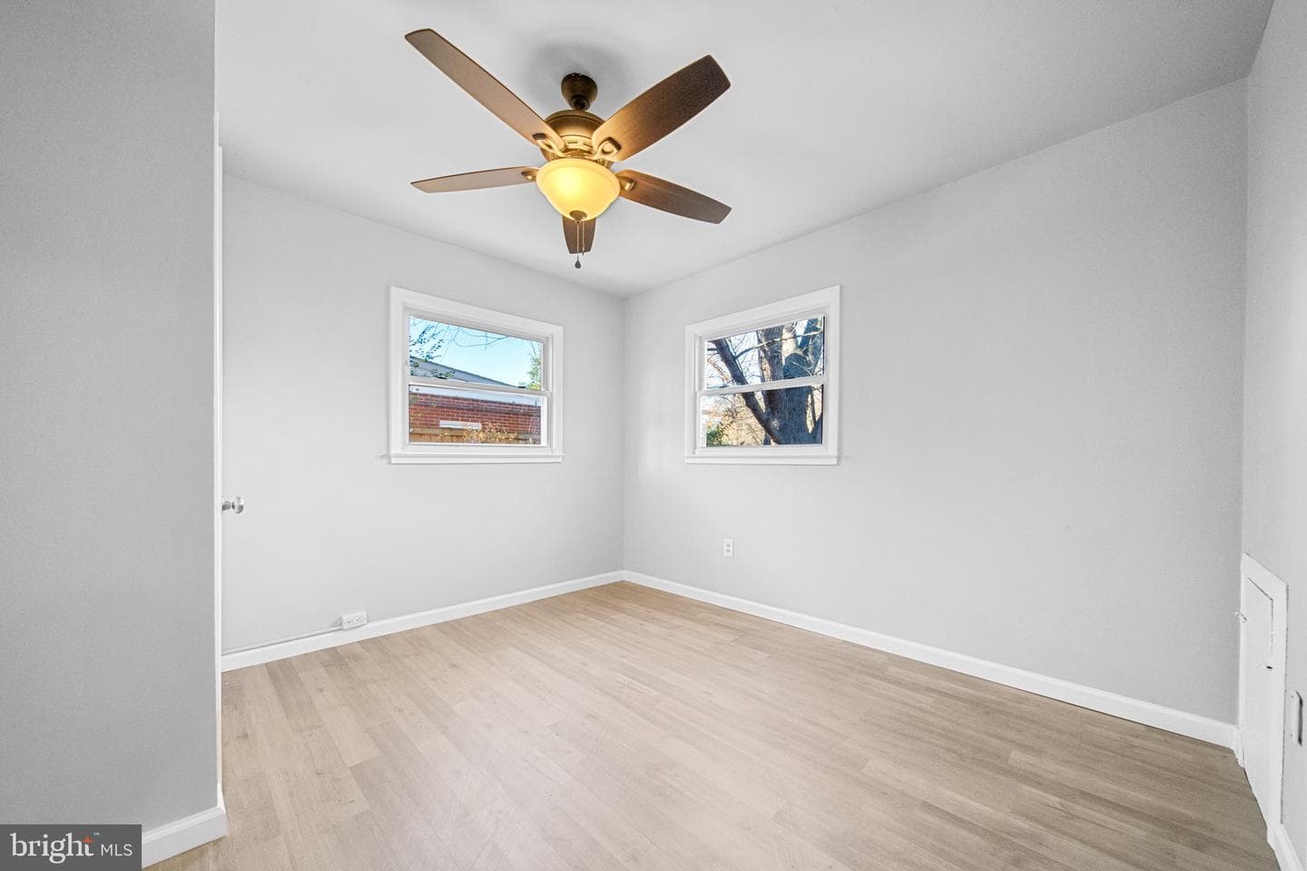 122 Holden Drive photo 18