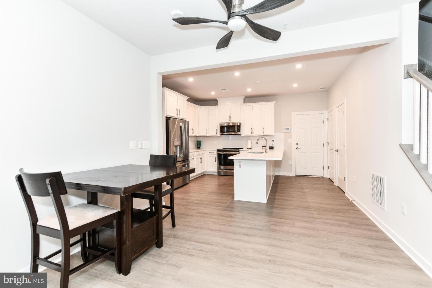 504 Tassita Lane photo 6