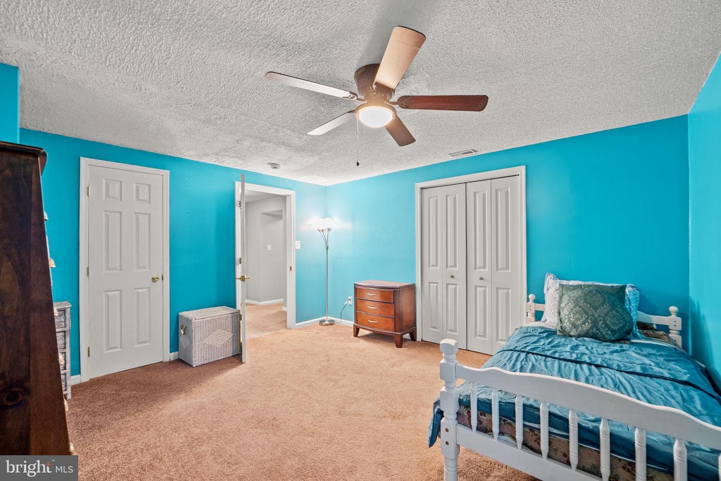 9302 Nancy Street photo 52