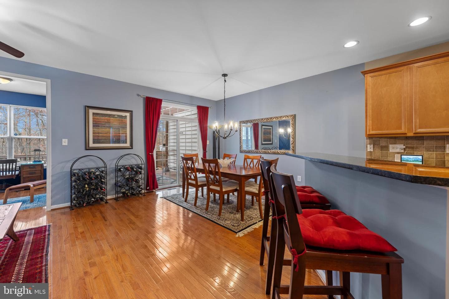 9842 Pickens Place photo 4