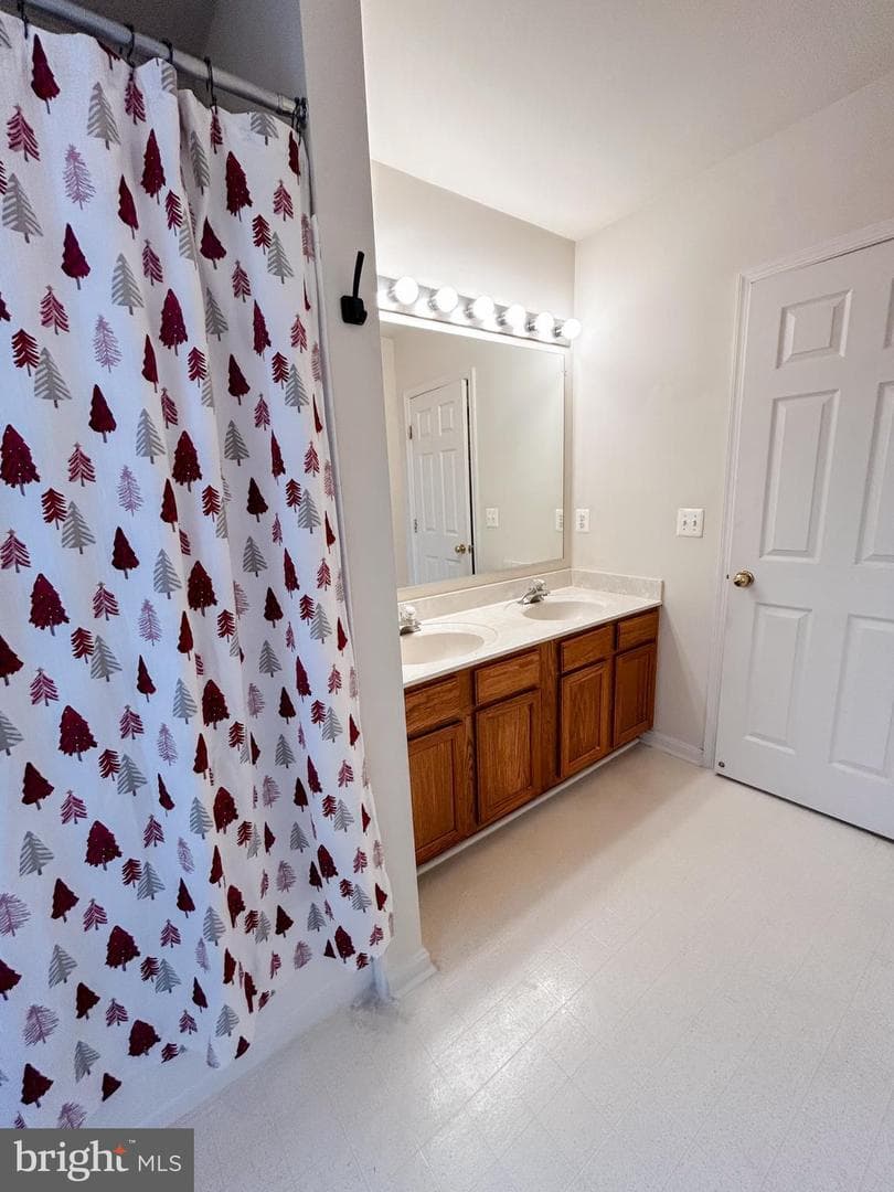 9353 Cougar Court photo 16