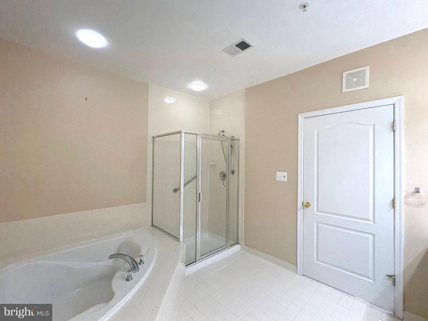 9710 Handerson Place #207 photo 34