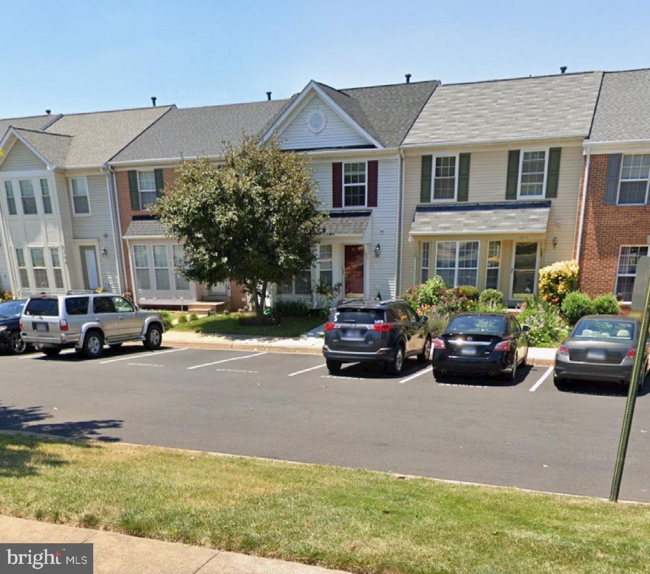 9212 Andrew Drive photo 2