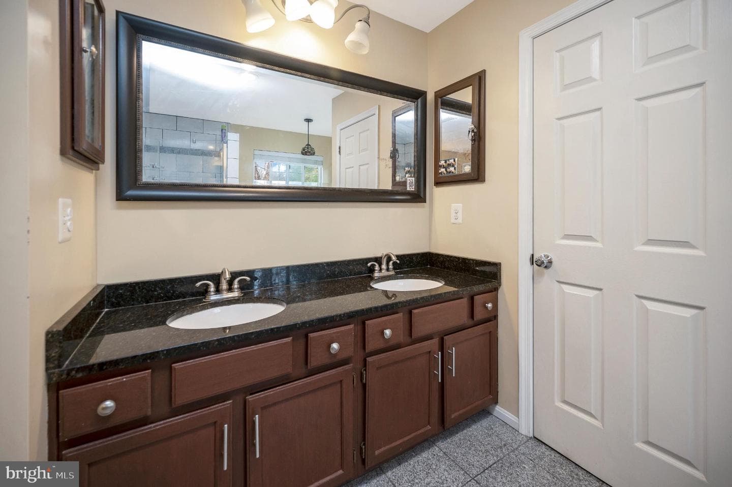 9309 E Carondelet Drive photo 35