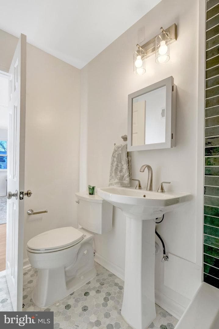 122 Scott Drive photo 34