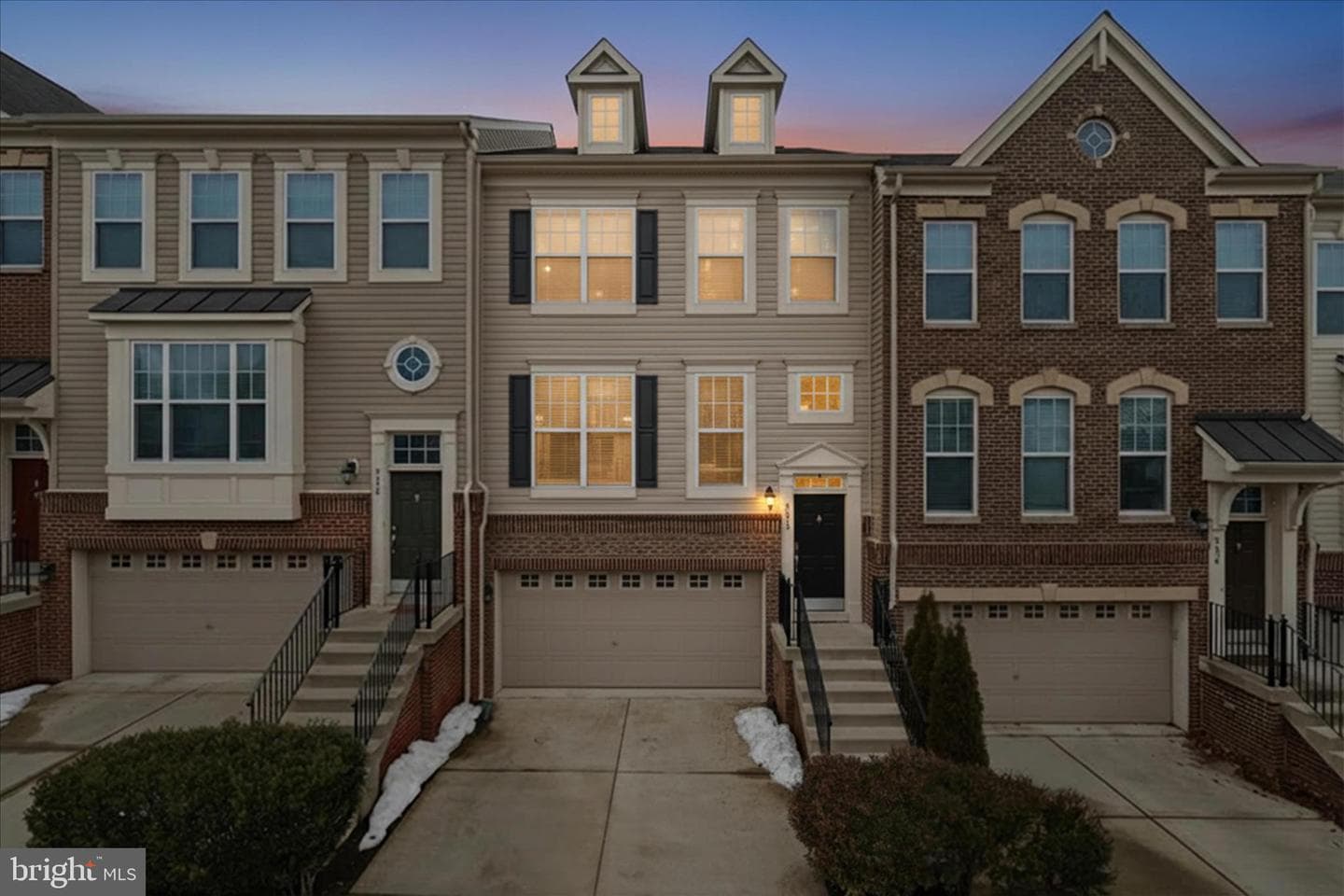 9073 Alexander Way photo 2
