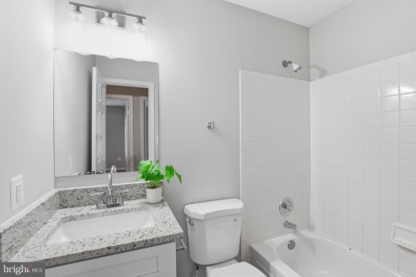 309 Moseby Court photo 17