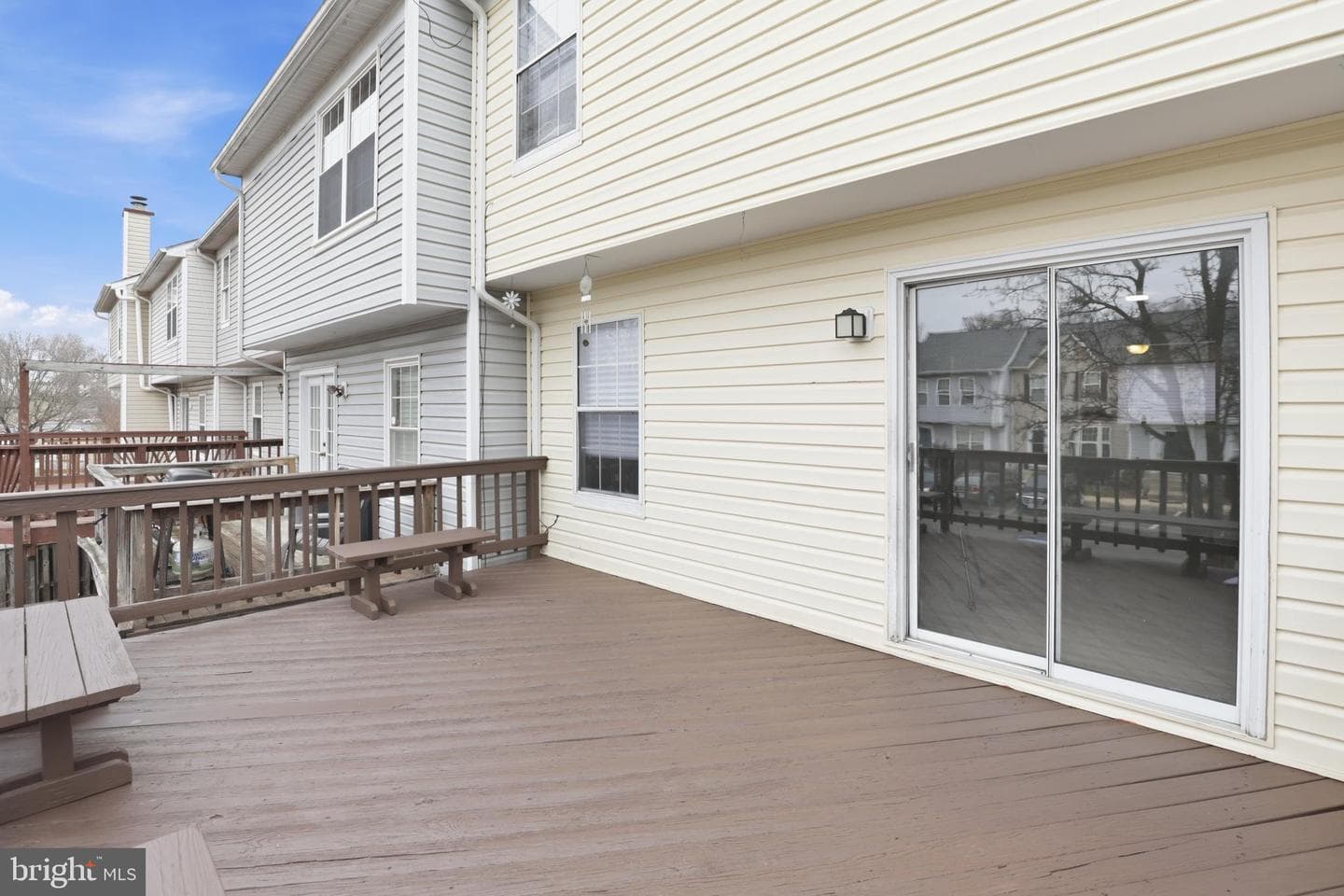 309 Moseby Court photo 24