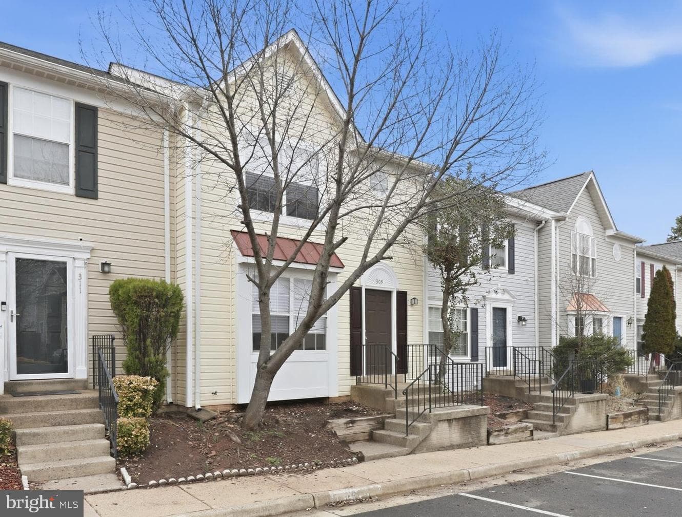309 Moseby Court photo 26
