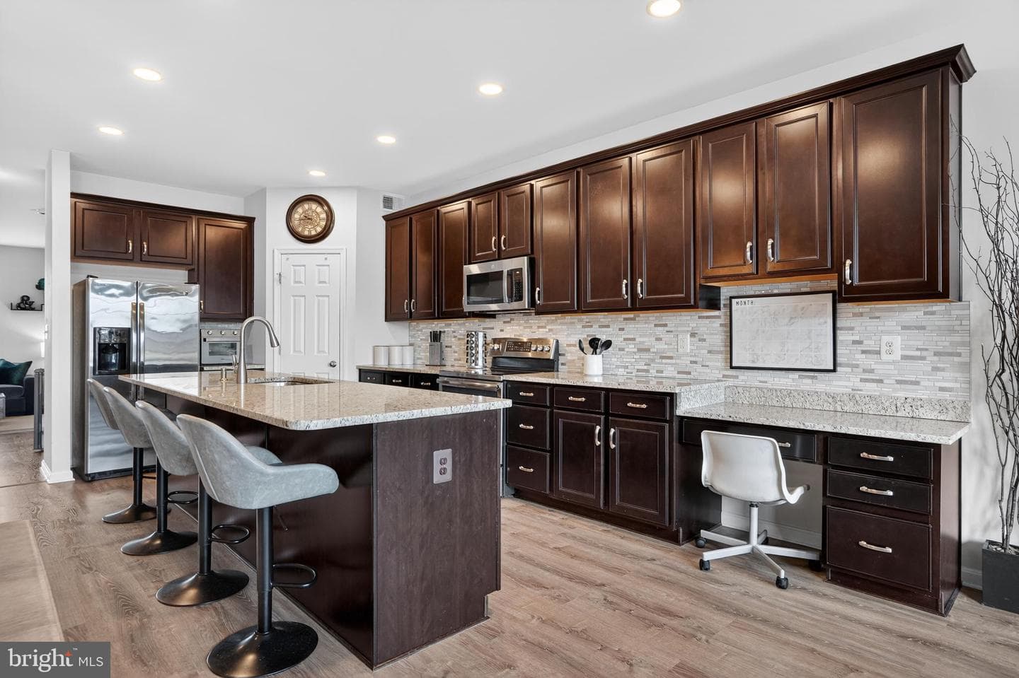 9008 Belo Gate Drive photo 12