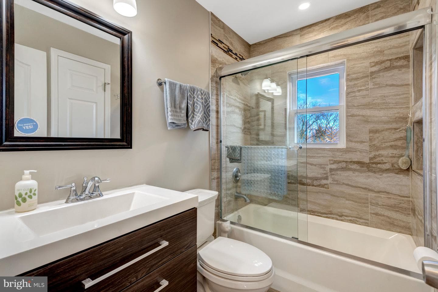 92 Meeker Court photo 13