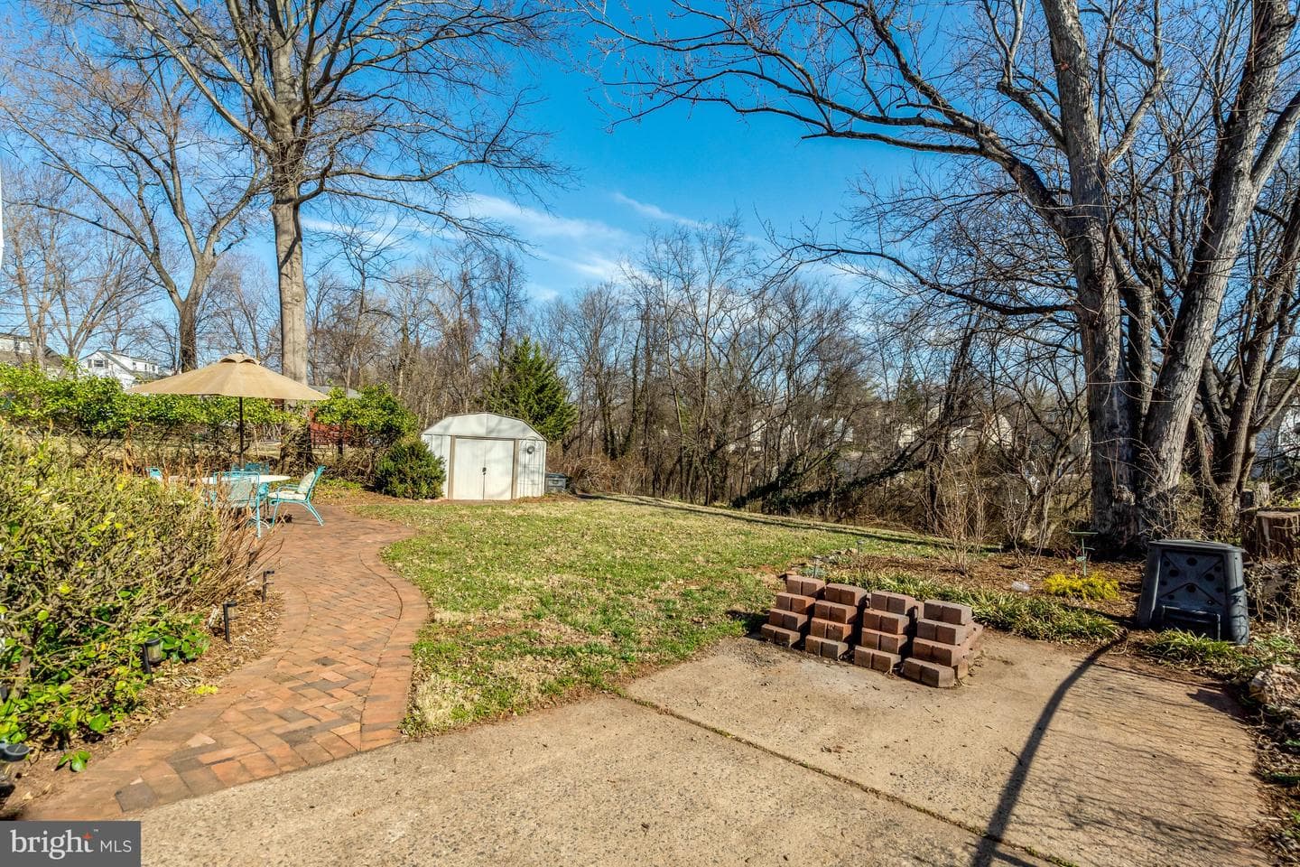92 Meeker Court photo 28