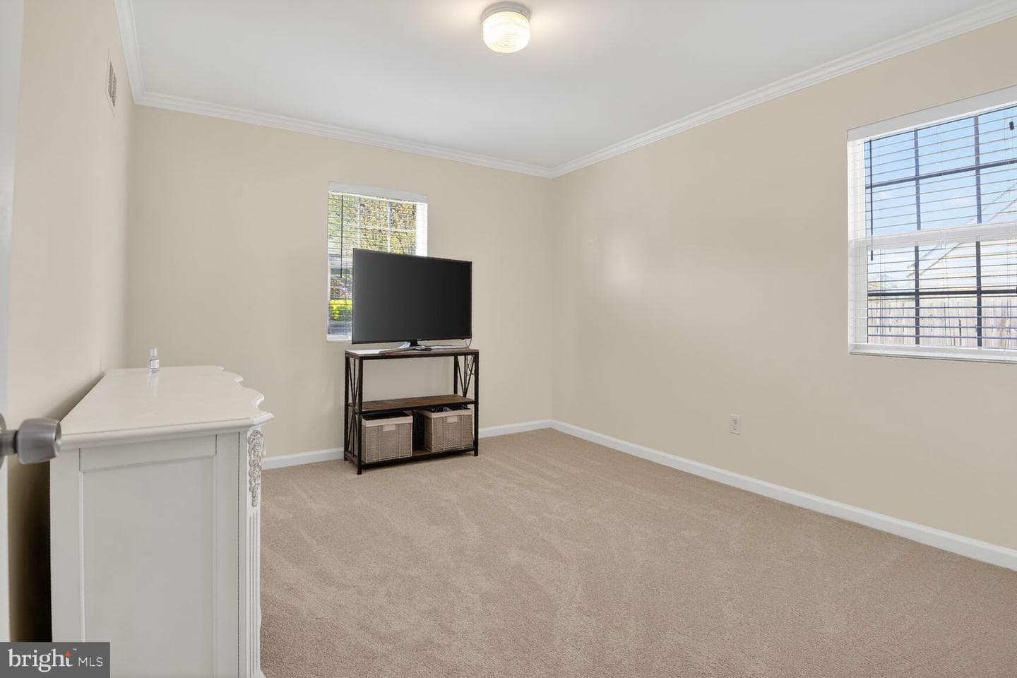 134 Evans Street photo 23