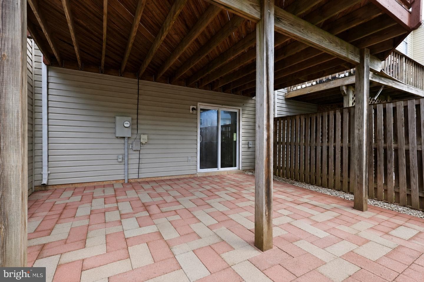 305 Moseby Court photo 24