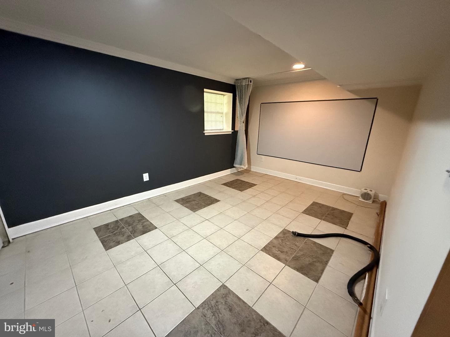 9205 Kristy Drive photo 3