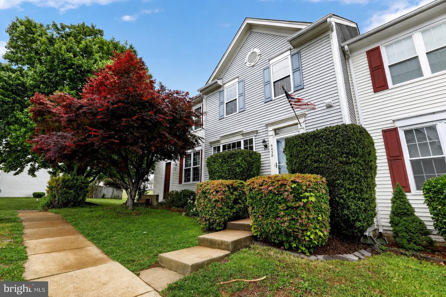 9438 Black Hawk Court photo 2