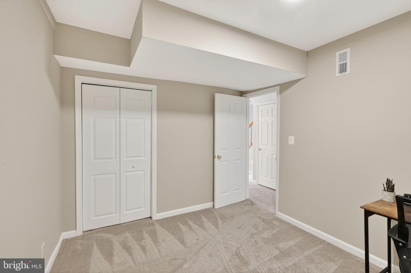 9438 Black Hawk Court photo 25